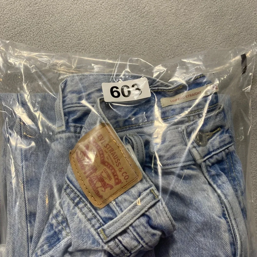 Levi's Jeans Mens 32 Light Blue Straight Low Pro Straight Light Wash